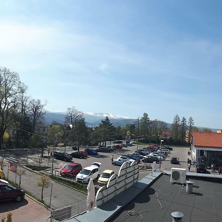 Apartamenty Orle Jelenia Góra Exteriör bild