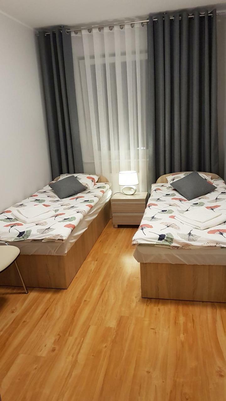 Apartamenty Orle Jelenia Góra Exteriör bild
