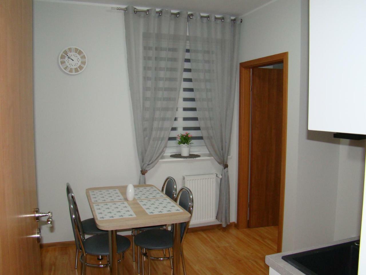 Apartamenty Orle Jelenia Góra Exteriör bild