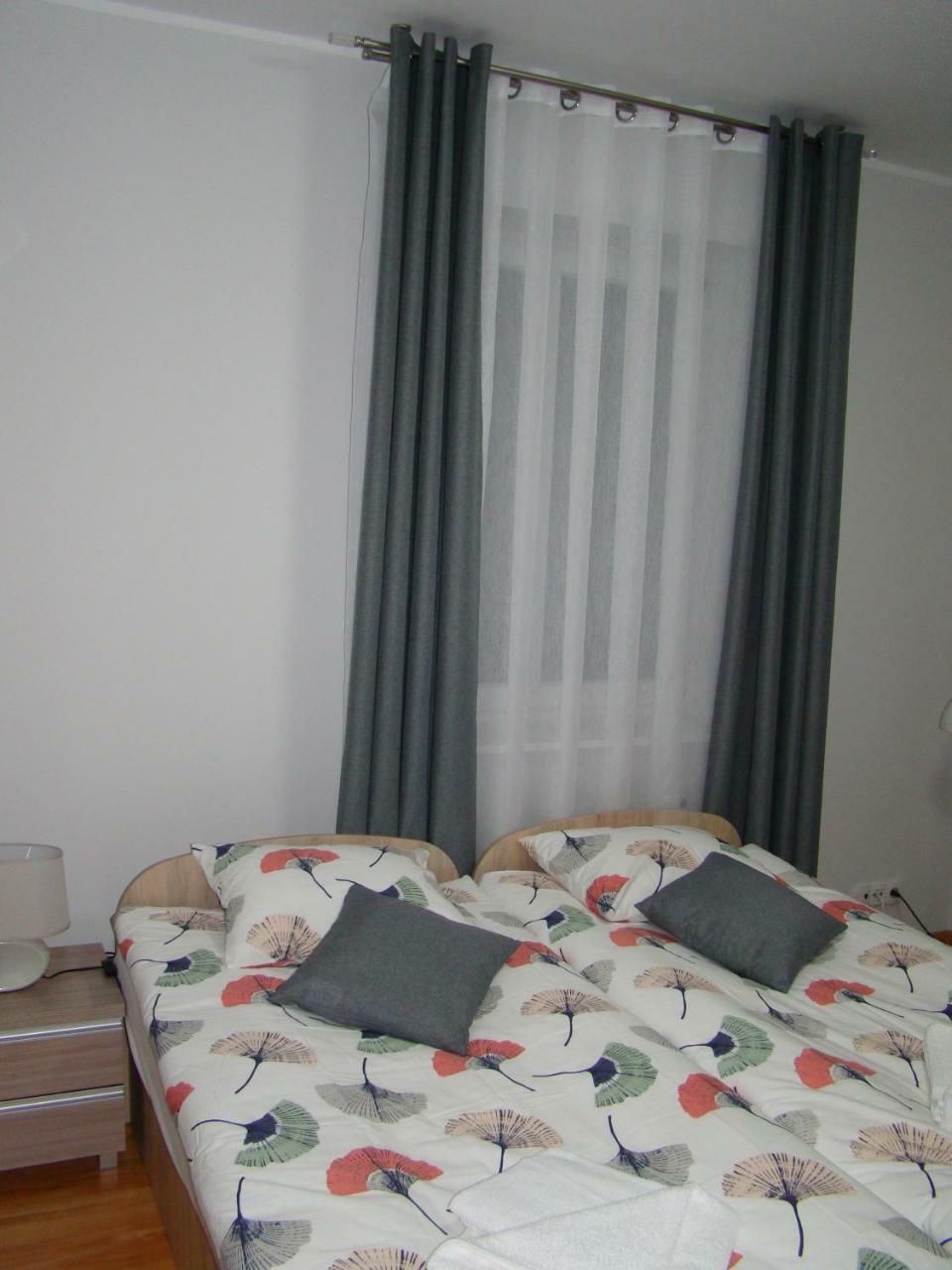 Apartamenty Orle Jelenia Góra Exteriör bild