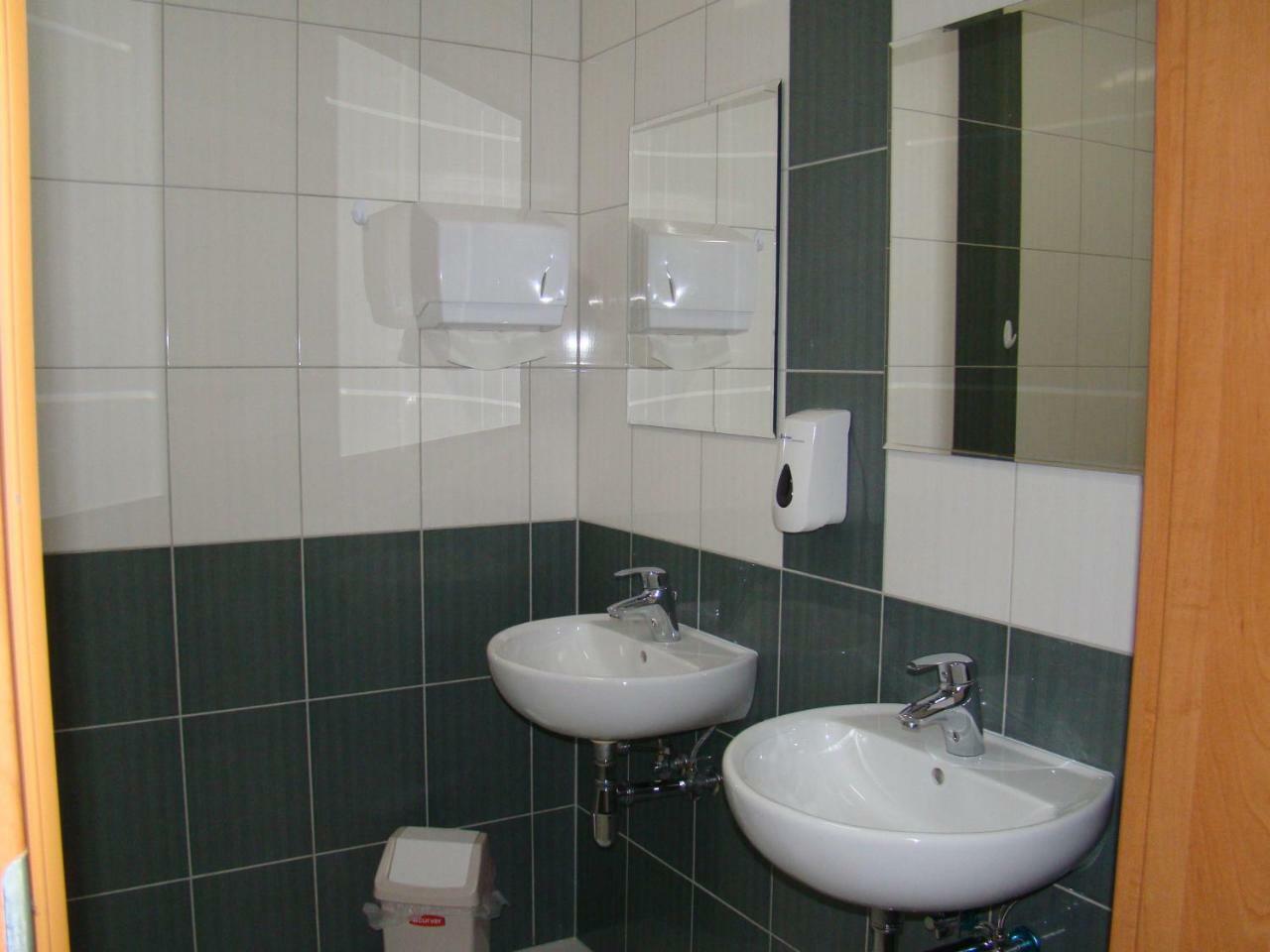 Apartamenty Orle Jelenia Góra Exteriör bild