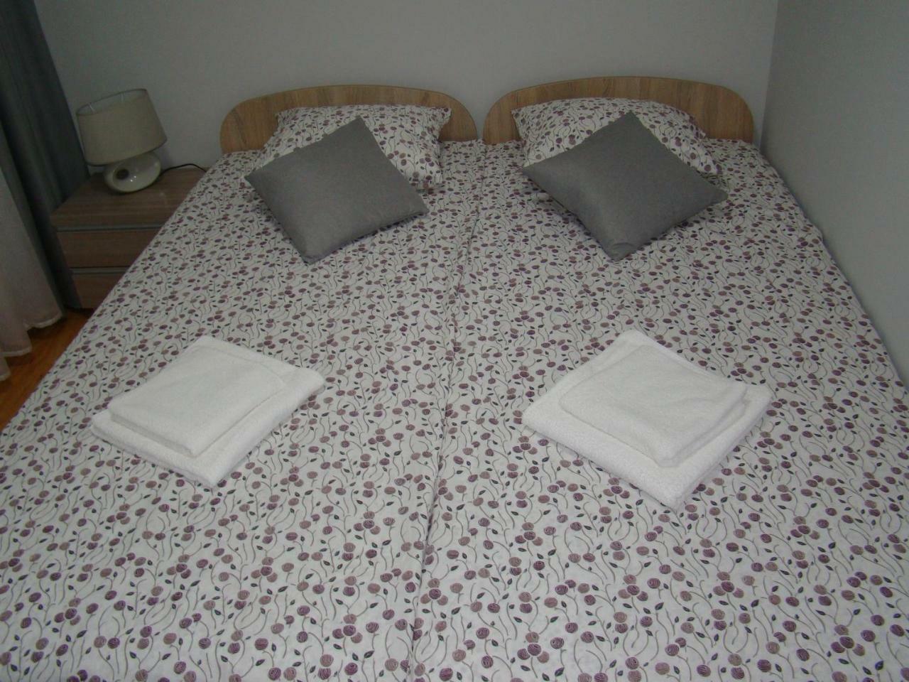 Apartamenty Orle Jelenia Góra Exteriör bild