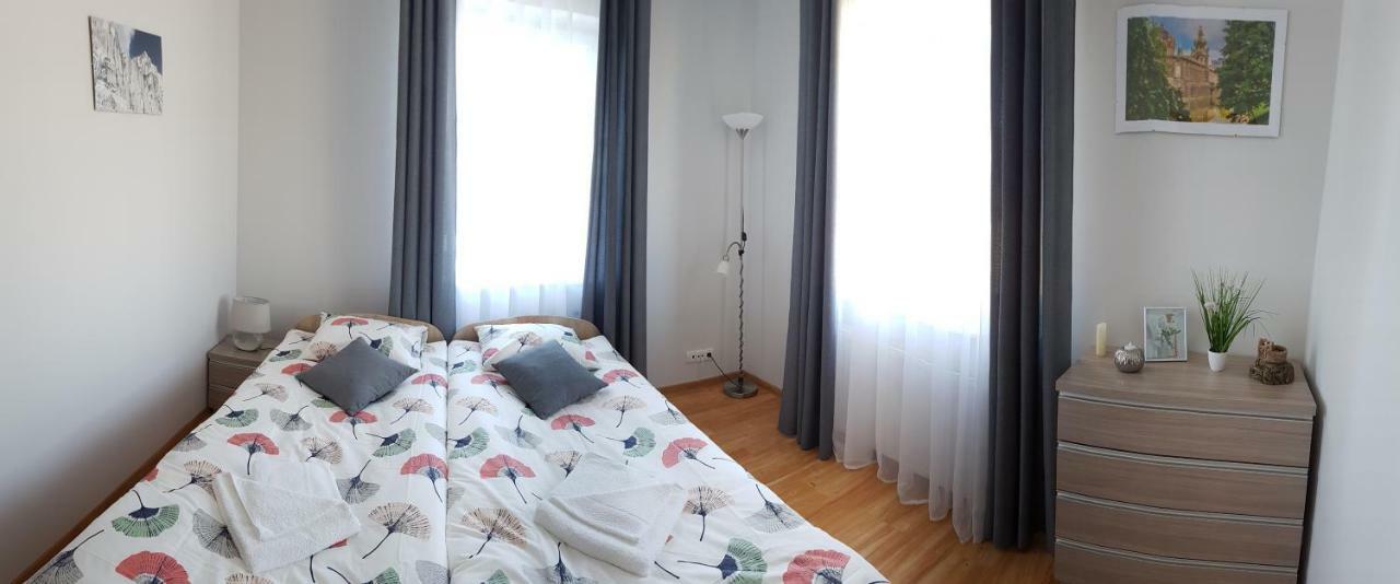 Apartamenty Orle Jelenia Góra Exteriör bild